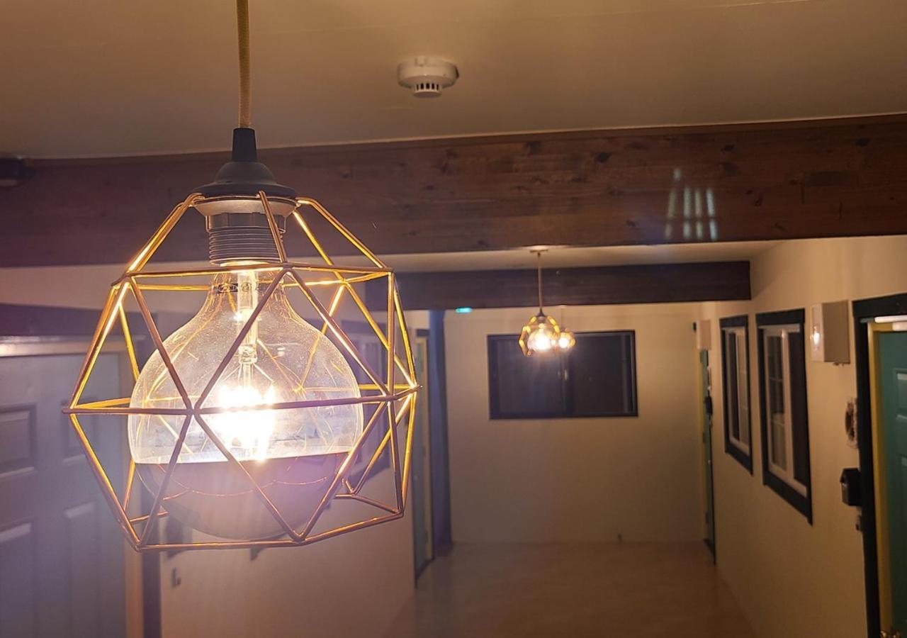 ブルーバードホテル 富士河口湖町 エクステリア 写真