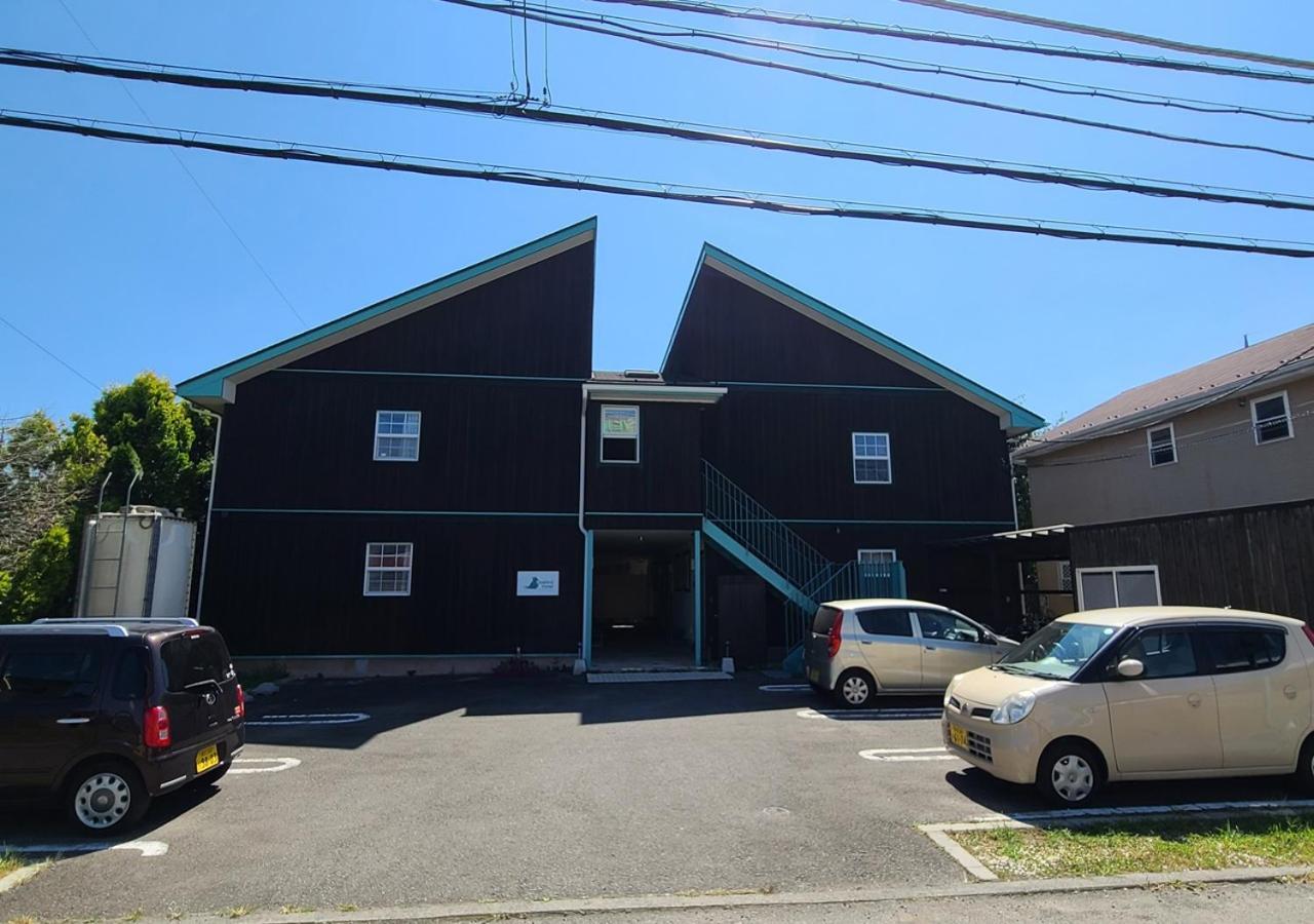 ブルーバードホテル 富士河口湖町 エクステリア 写真